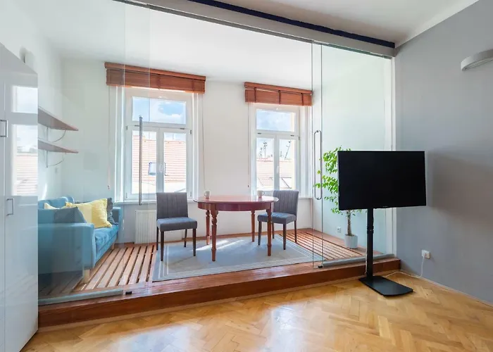 Modern Apartment Few Steps From Centre